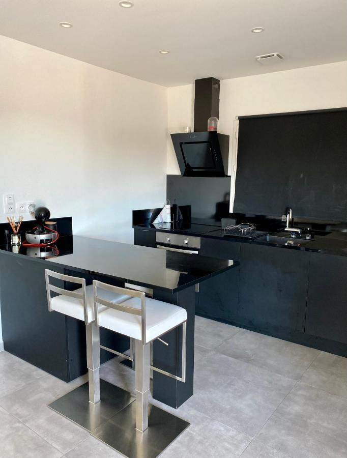 Appartement Rooftop Avec Piscine Авиньон Екстериор снимка